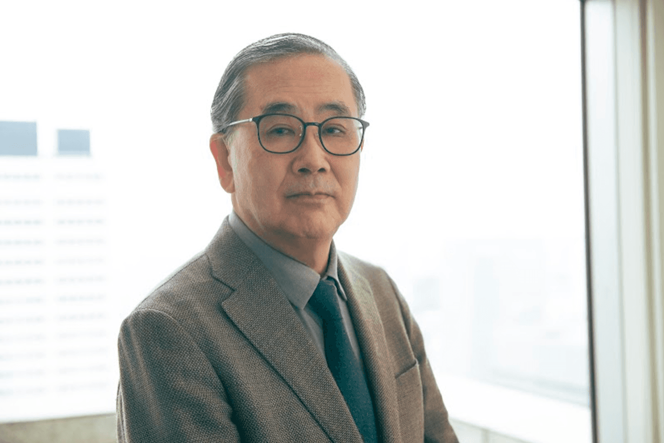 建畠晢氏のポートレート写真