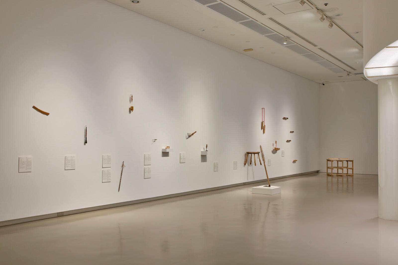 The Branch of the Shelf, The Breath of the Pillar, Trees with Kezurikake (Installation View at Hiroshima MoCA FIVE 25/26, Hiroshima City Museum of Contemporary Art, 2025) Photo by Hanada Kenichi